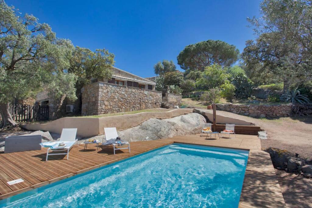 Villa Bodri, Maison En Pierre Avec Vue Et Piscine Chauffee