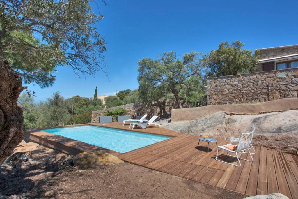 Bodri, Maison En Pierre Avec Vue Et Piscine Chauffee Villa *